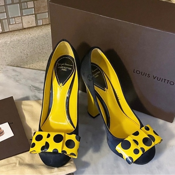 Authentic Louis Vuitton ULTRA RARE Limited Edition Kusama Yellow Polka Dot Heels - Picture 10 of 13